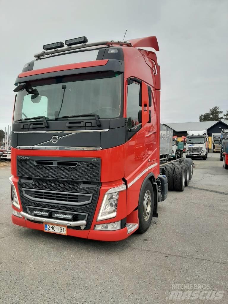 Volvo FH 13 商用底盤車