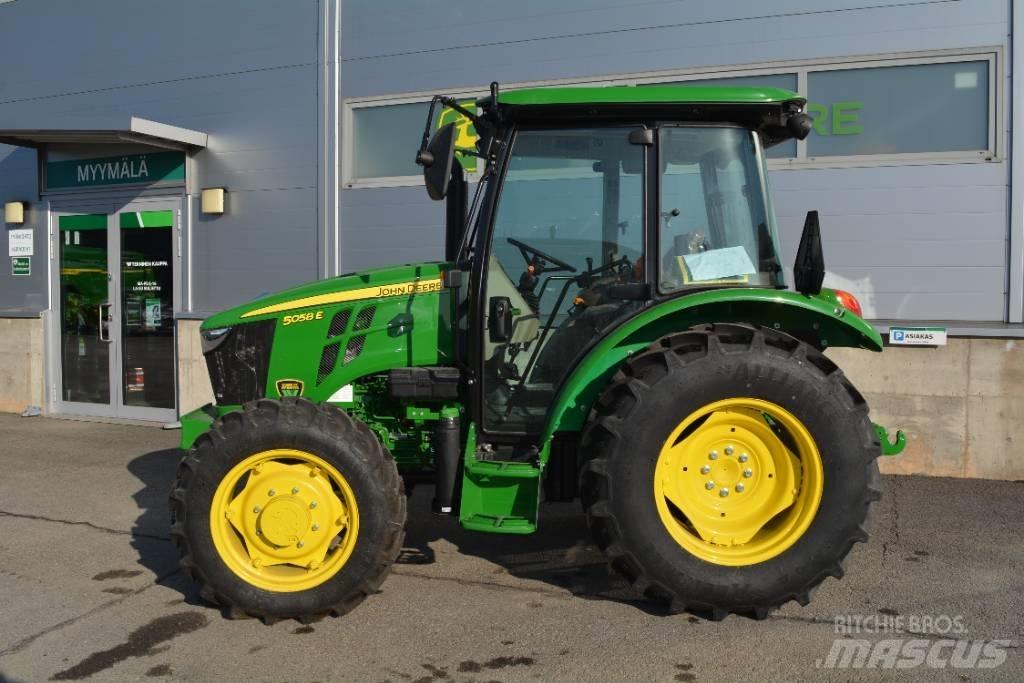 John Deere 5058E 曳引機