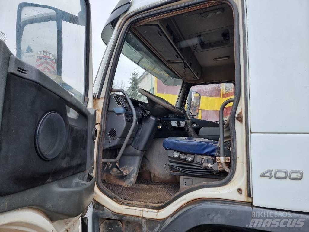 Volvo FM400 8x4 裝載運輸卡車
