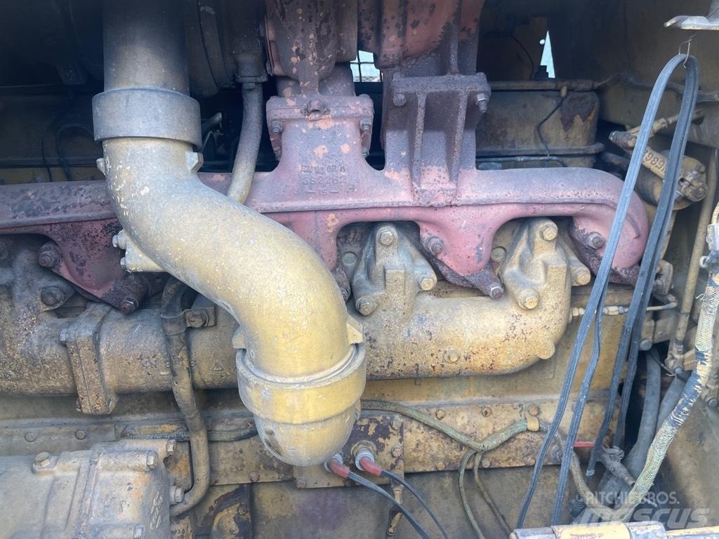 CAT D 8 K 履帶推土機