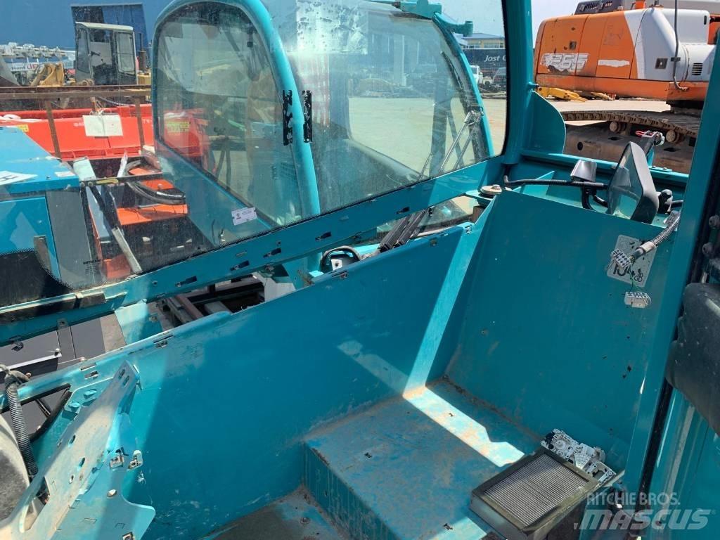 Manitou MT 932 CABIN 駕駛室與內部