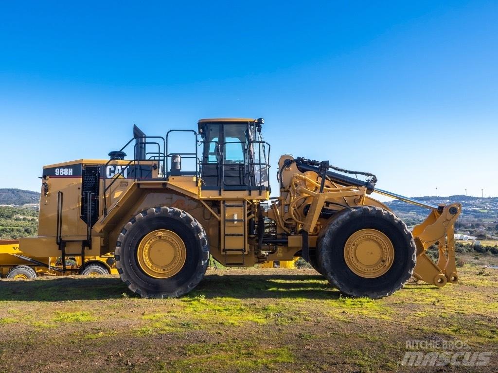 CAT 988 H 輪胎式裝載機