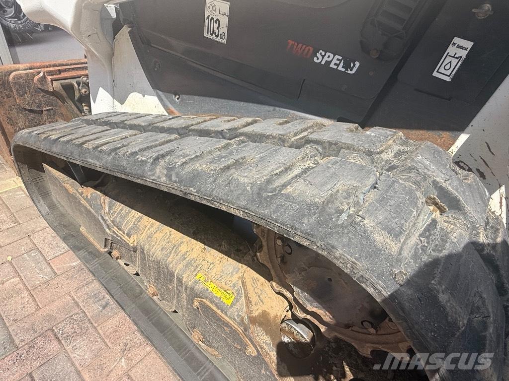 Bobcat T 66 推土機