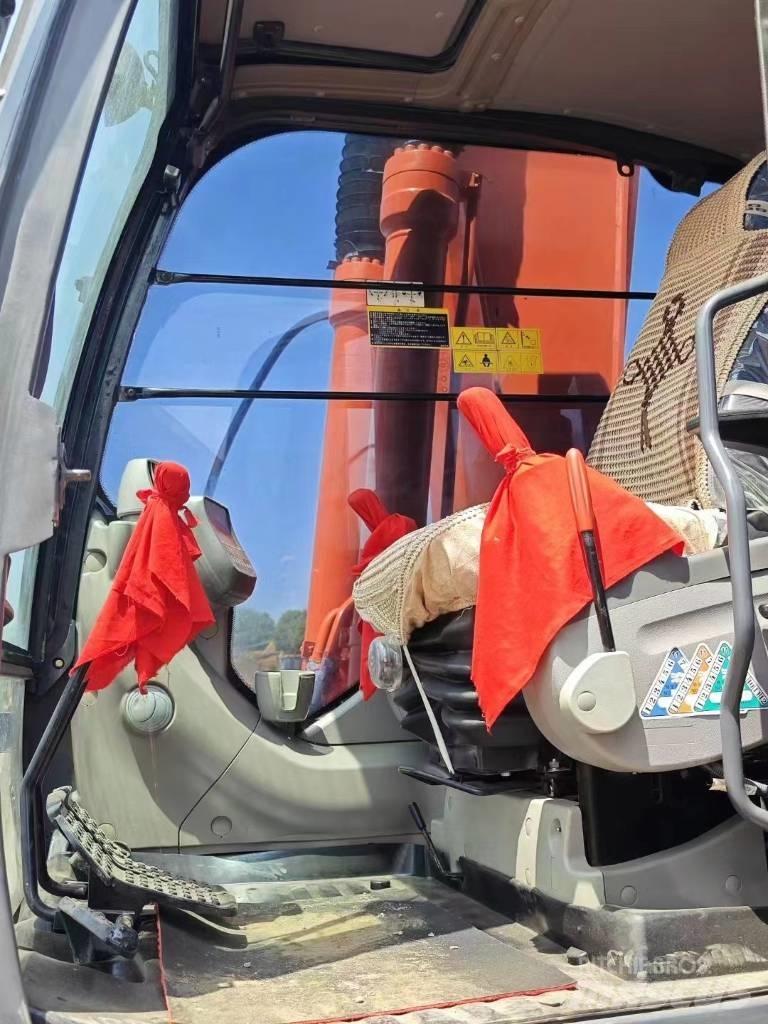 Hitachi ZX200 履帶式 挖土機/掘鑿機/挖掘機