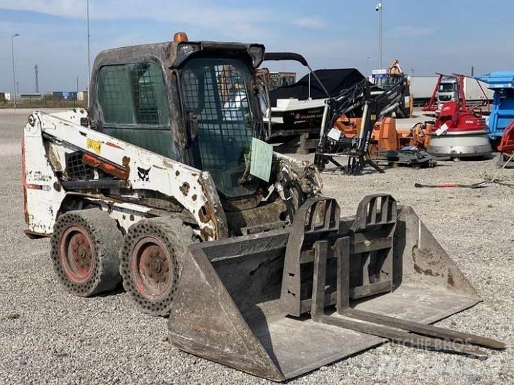 Bobcat S450 集材機