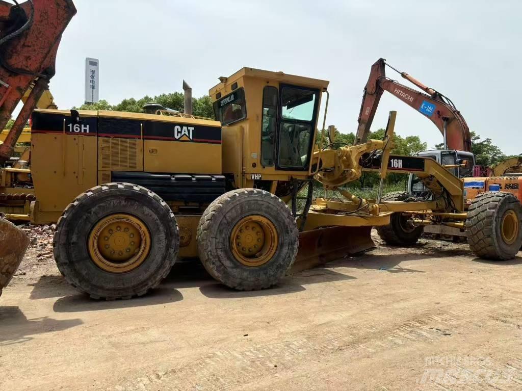 CAT 16h 平土機