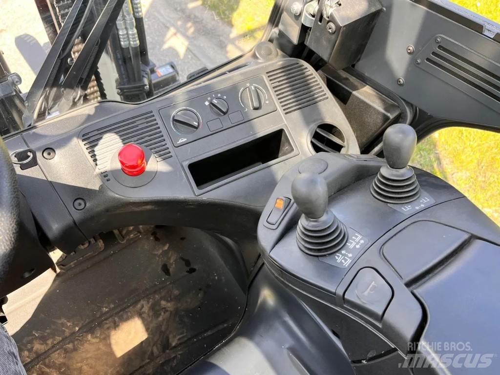 Linde E35HL-01 電動堆高機