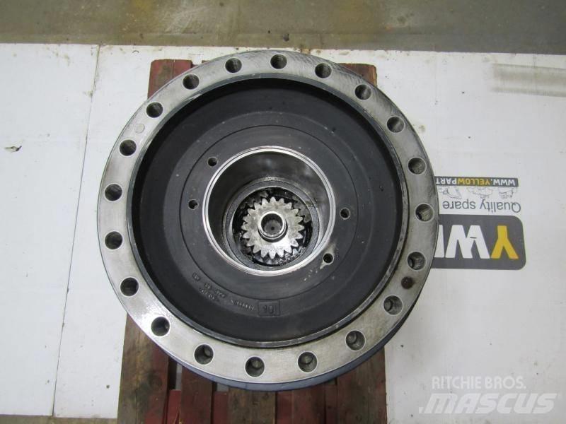 CAT 374D Final drive 傳動裝置