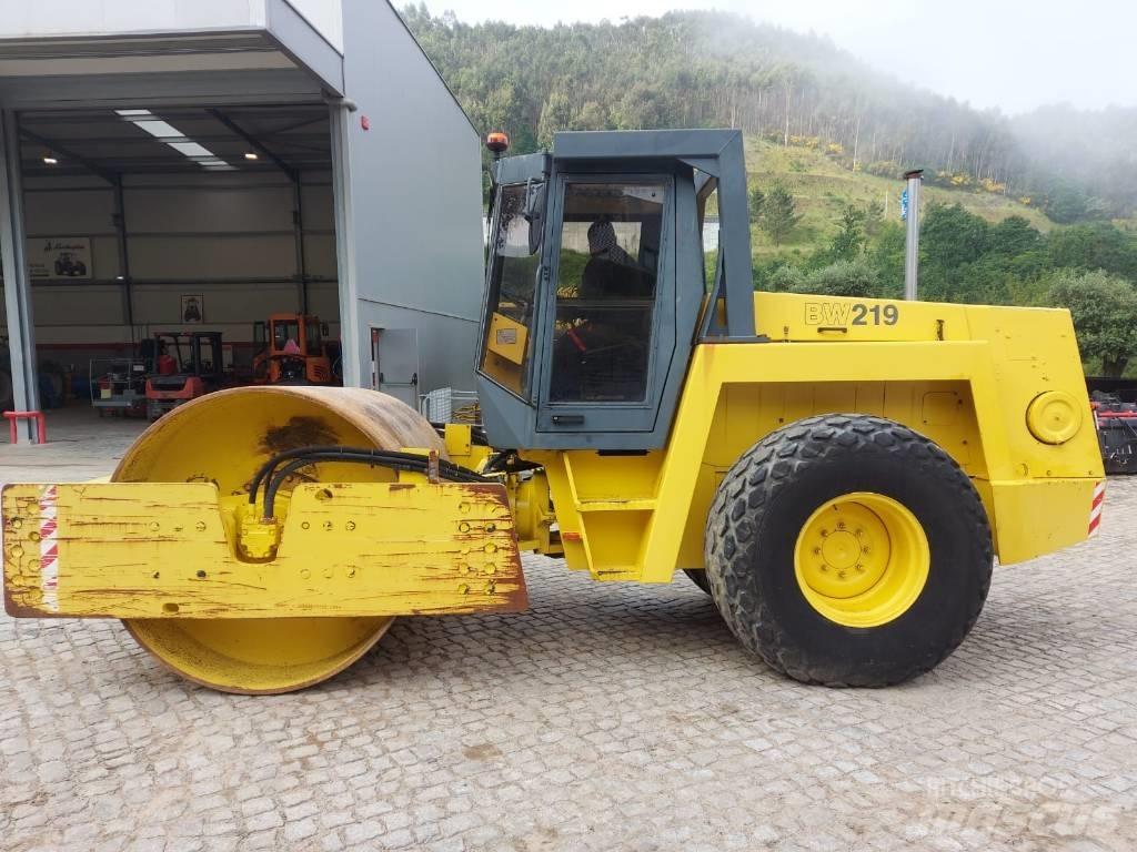 Bomag BW 219 D-2 單輪滾壓機
