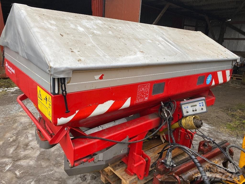 Kverneland Exacta HL 礦物撒布機