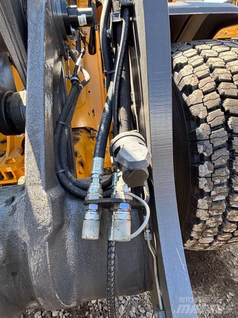 Volvo L110H 輪胎式裝載機