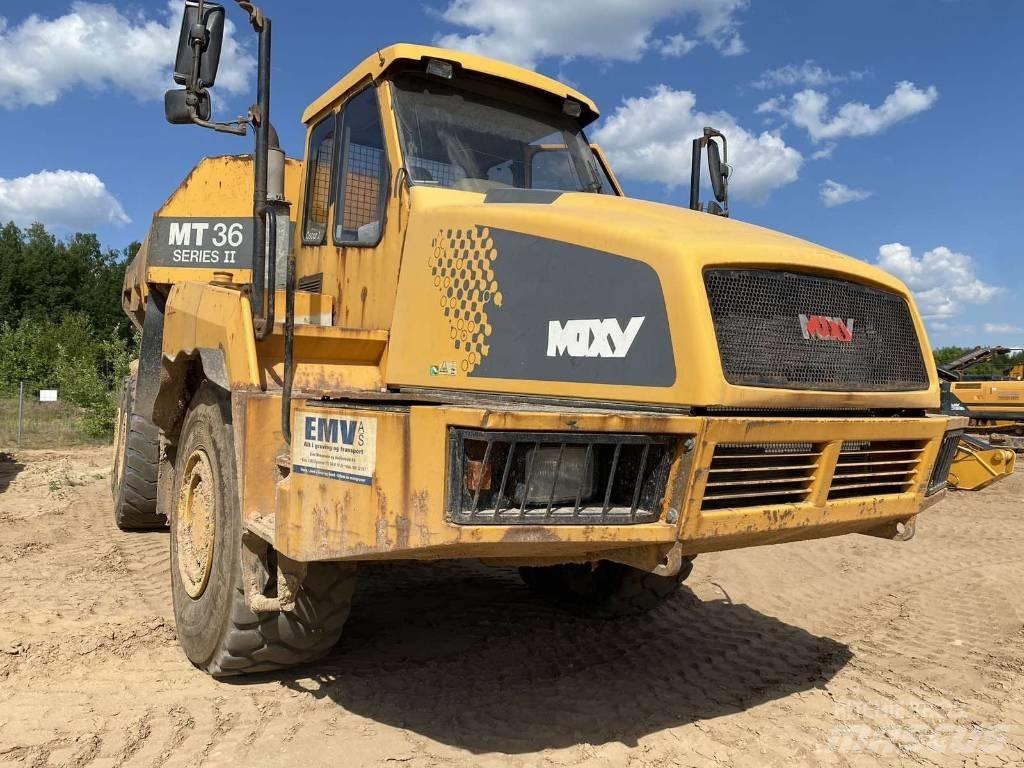 Moxy MT 36 II 鉸接式起吊車