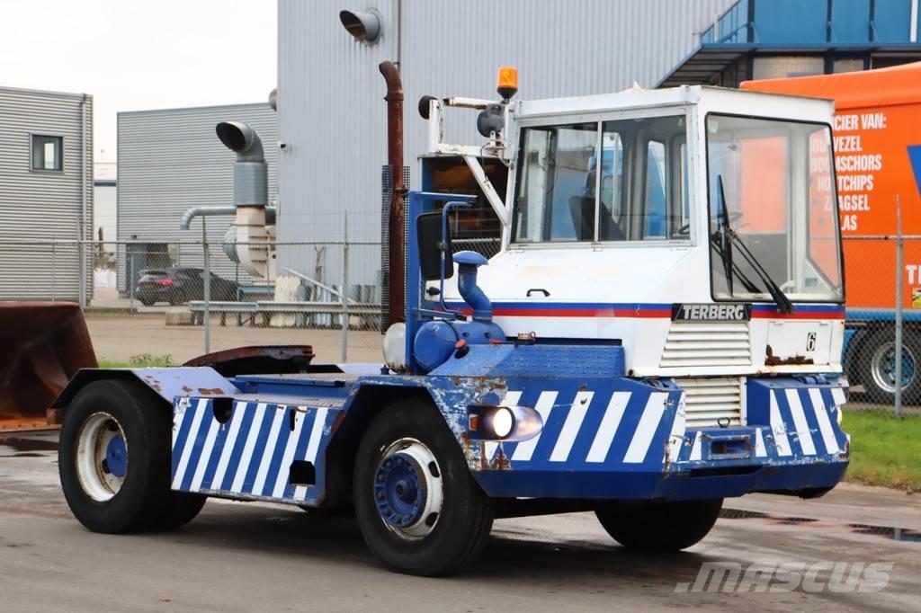Terberg TRT89 終端式曳引機