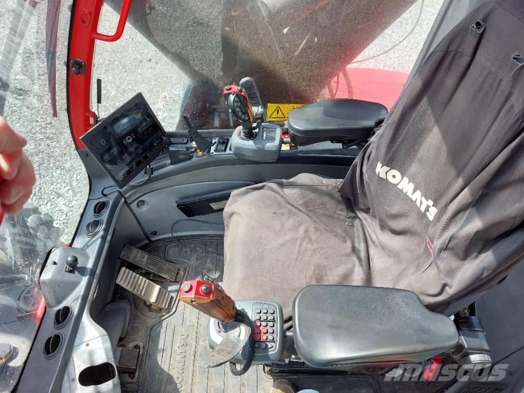 Komatsu 931XC-1 收穫機