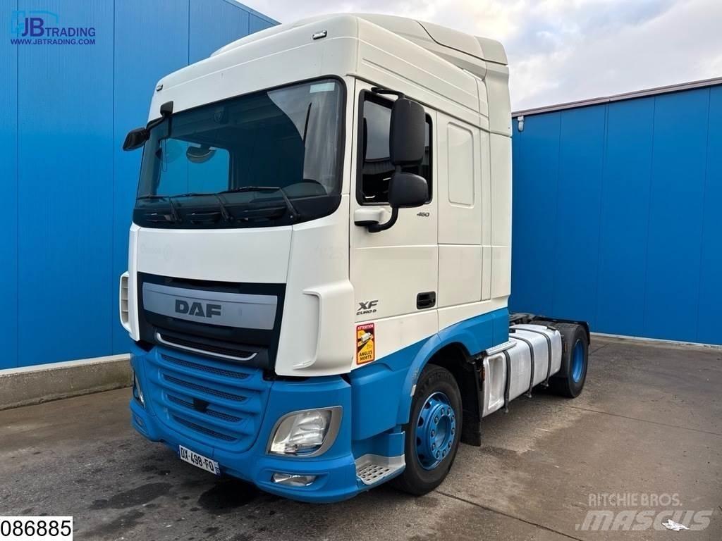 DAF XF 460 EURO 6 曳引機組件