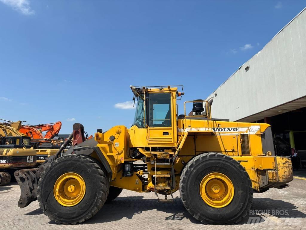 Volvo L 180 C 輪胎式裝載機