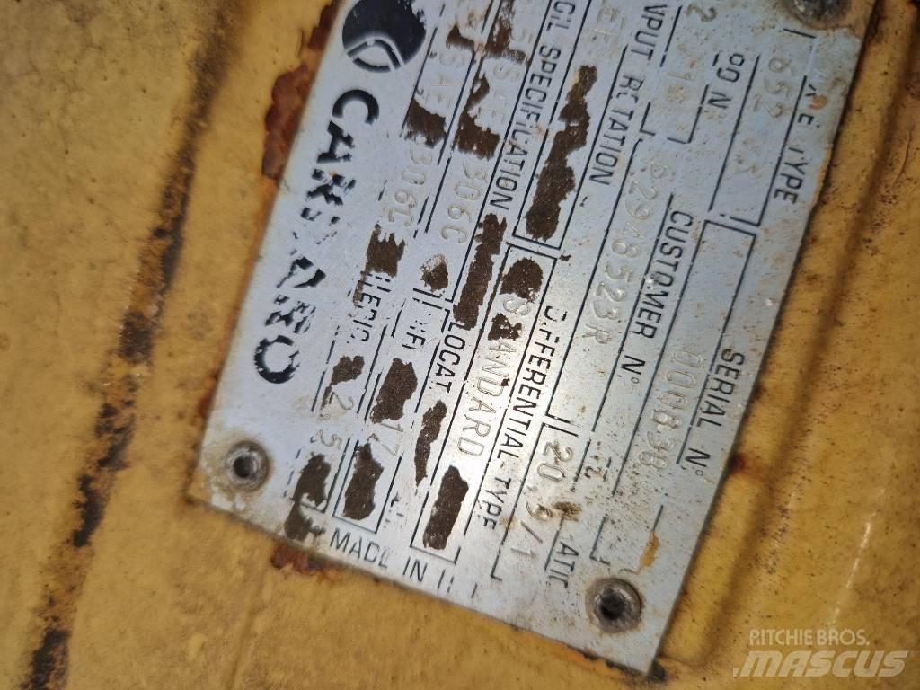 Carraro 852FR 軸