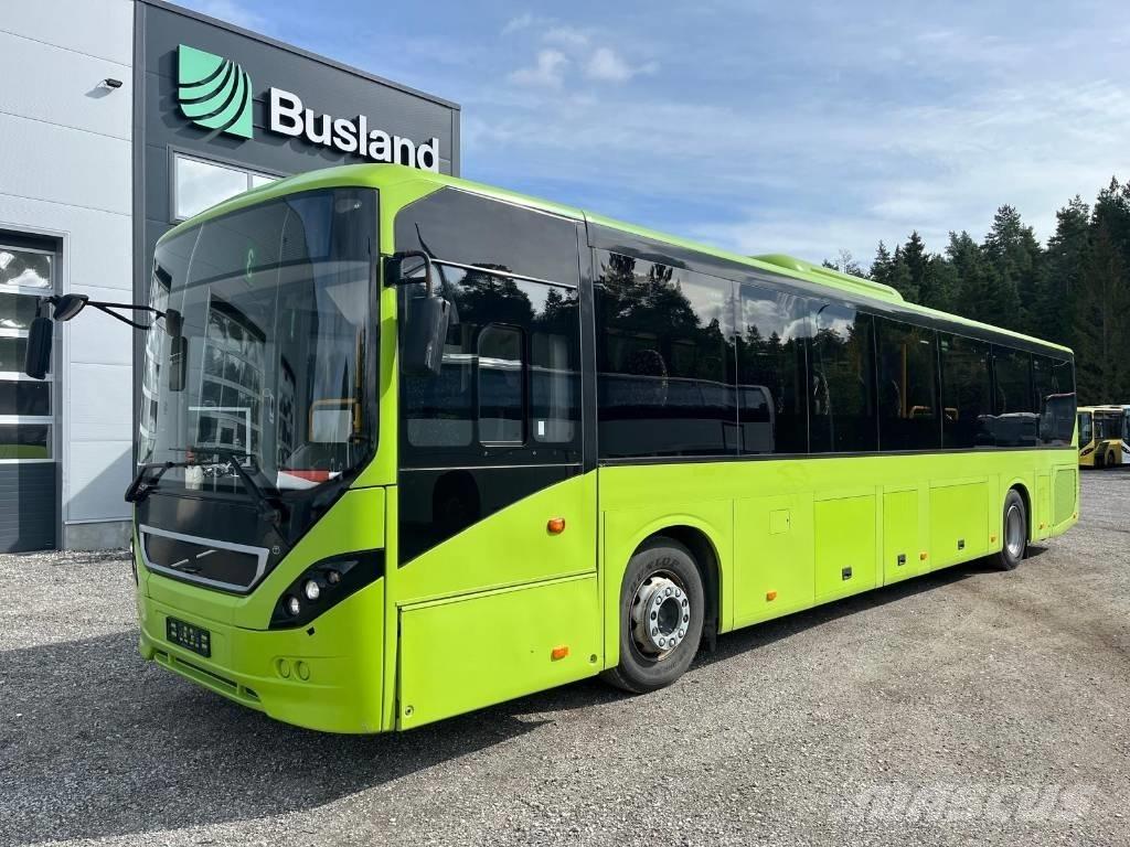 Volvo 8900 B8R 公路客運汽車
