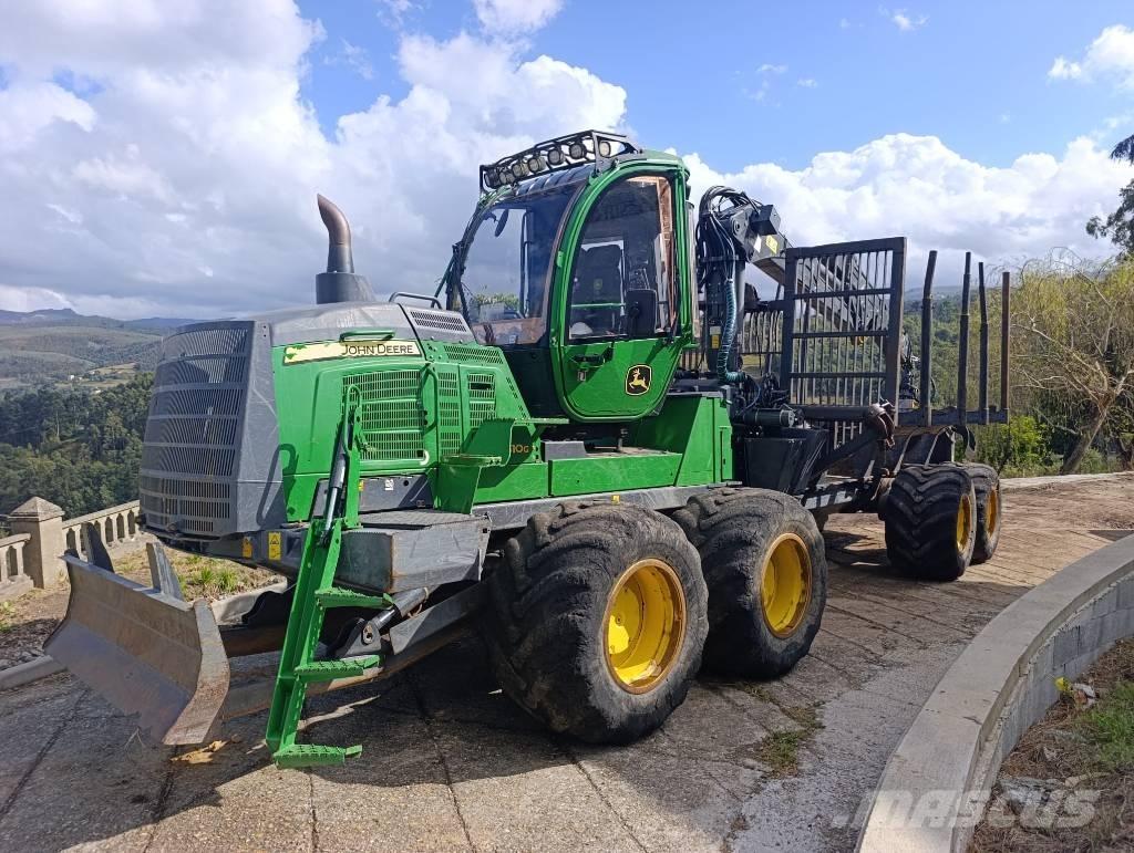 John Deere 1510G 集運機