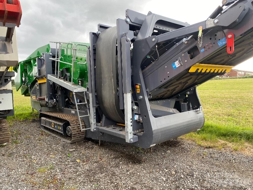 McCloskey R105 移動式篩選機