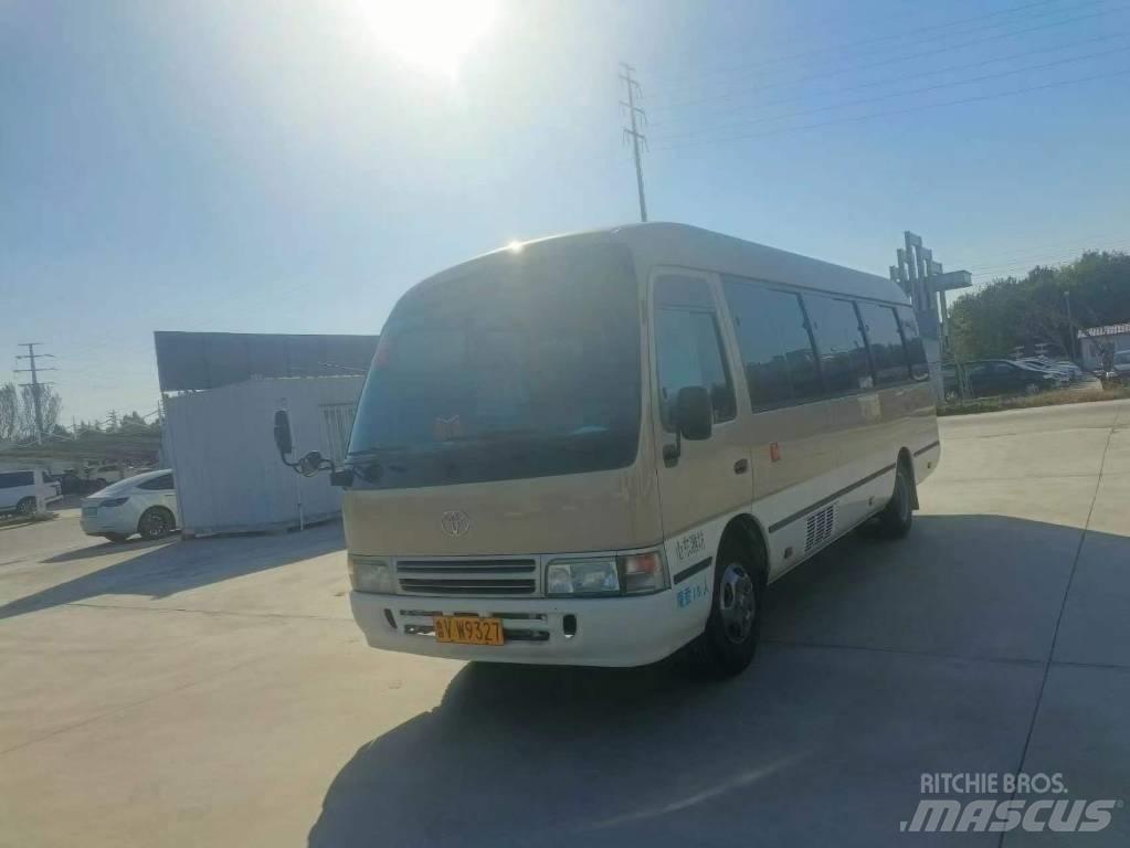 Toyota Coaster Bus 迷你巴士