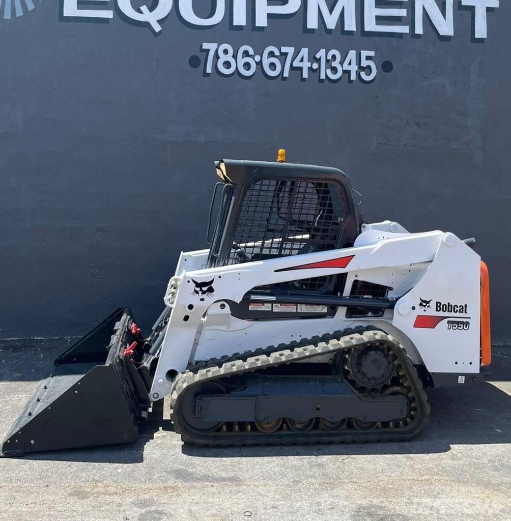 Bobcat T 550 滑移轉向裝載機