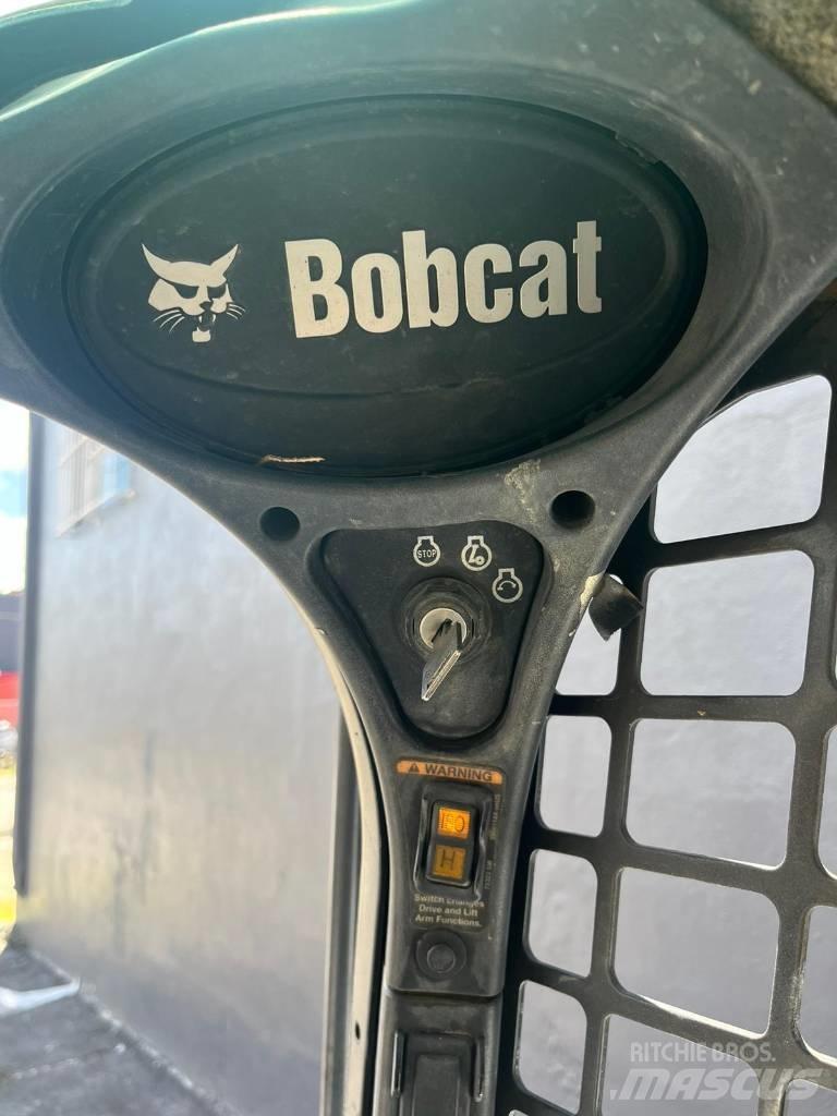 Bobcat T 550 滑移轉向裝載機
