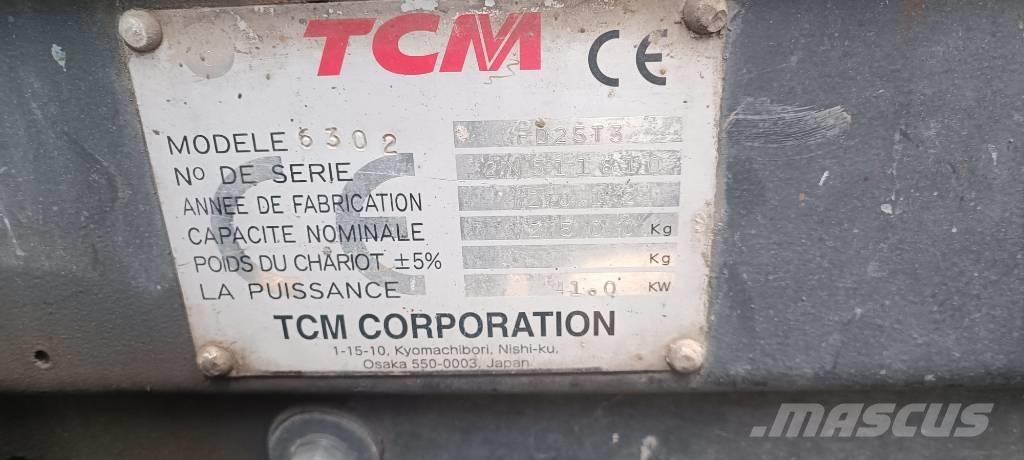 TCM FD25T3 柴油卡車