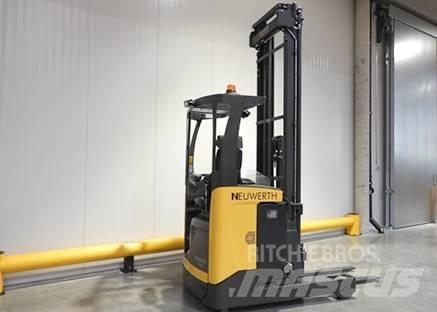 Atlet UMS 160 前伸式堆高機(叉車)