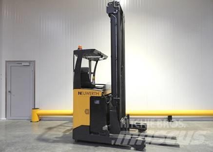 Atlet UMS 160 前伸式堆高機(叉車)