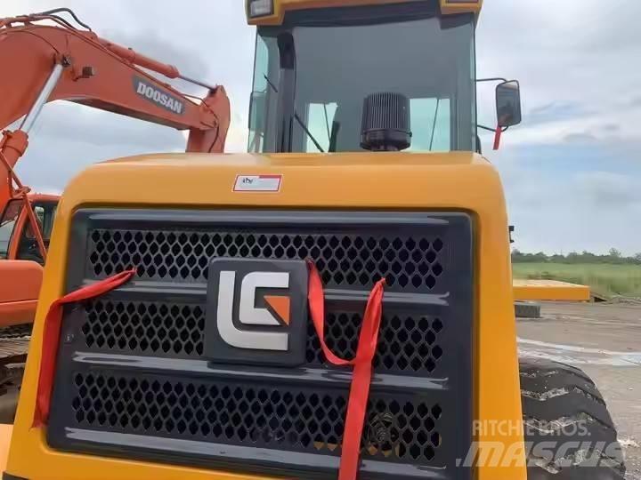 LiuGong 835 輪胎式裝載機