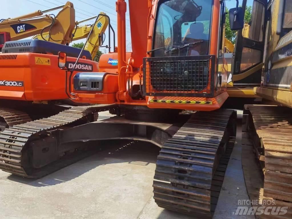 Doosan DX 300LC-9C 履帶式 挖土機/掘鑿機/挖掘機