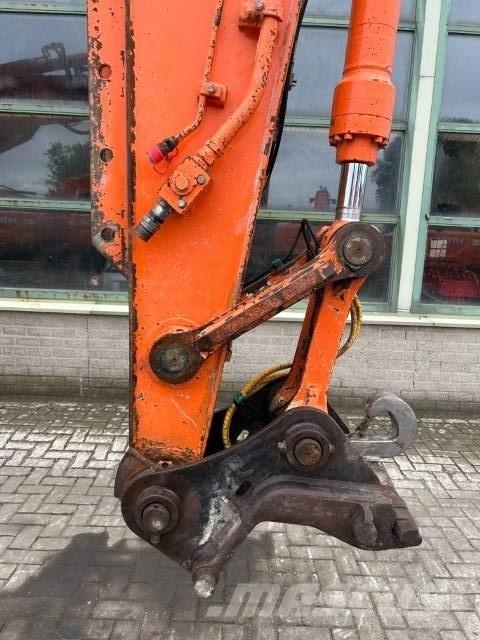 Hitachi ZX 210 LC-3 履帶式 挖土機/掘鑿機/挖掘機