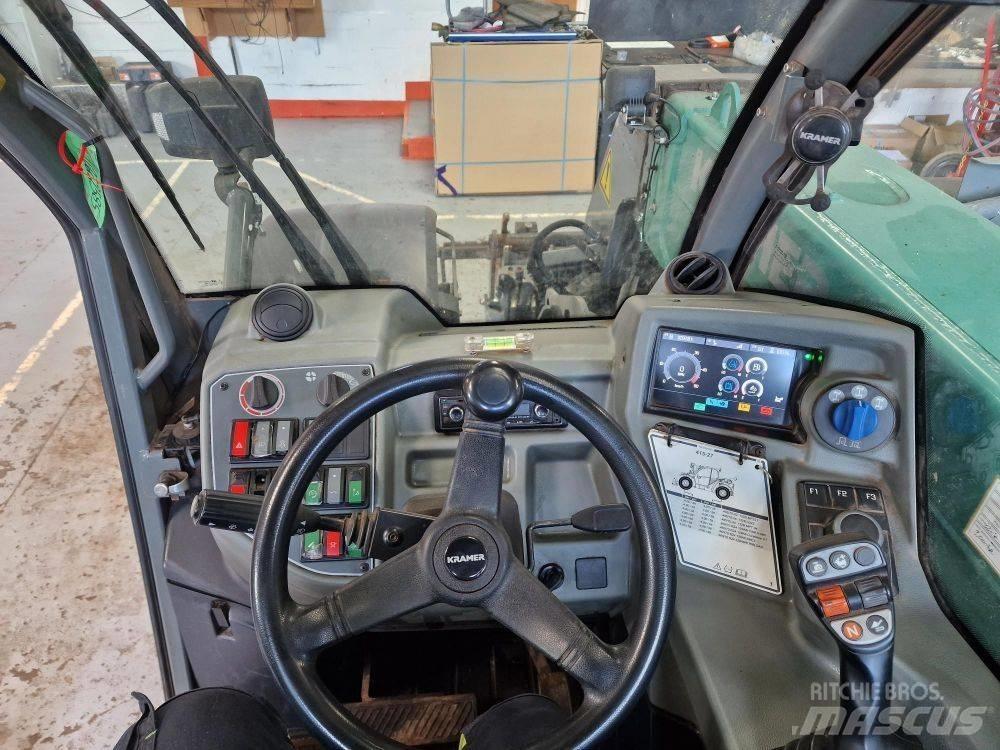 Kramer KT407 伸縮臂操作車