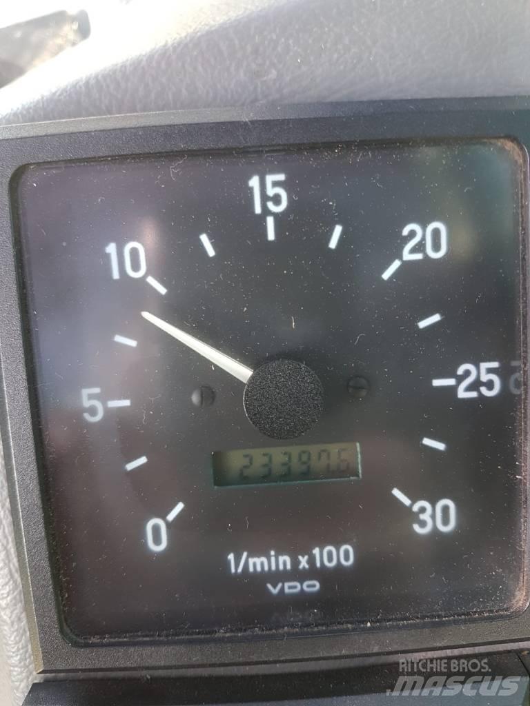 Valmet 921 921 收穫機