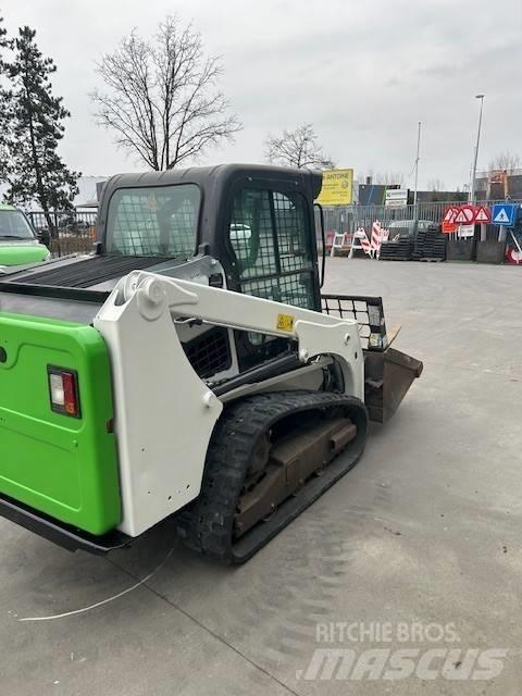 Bobcat T 450 滑移轉向裝載機
