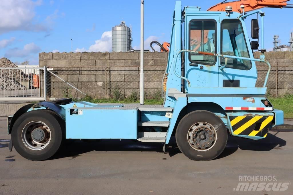 Terberg YT222 終端式曳引機