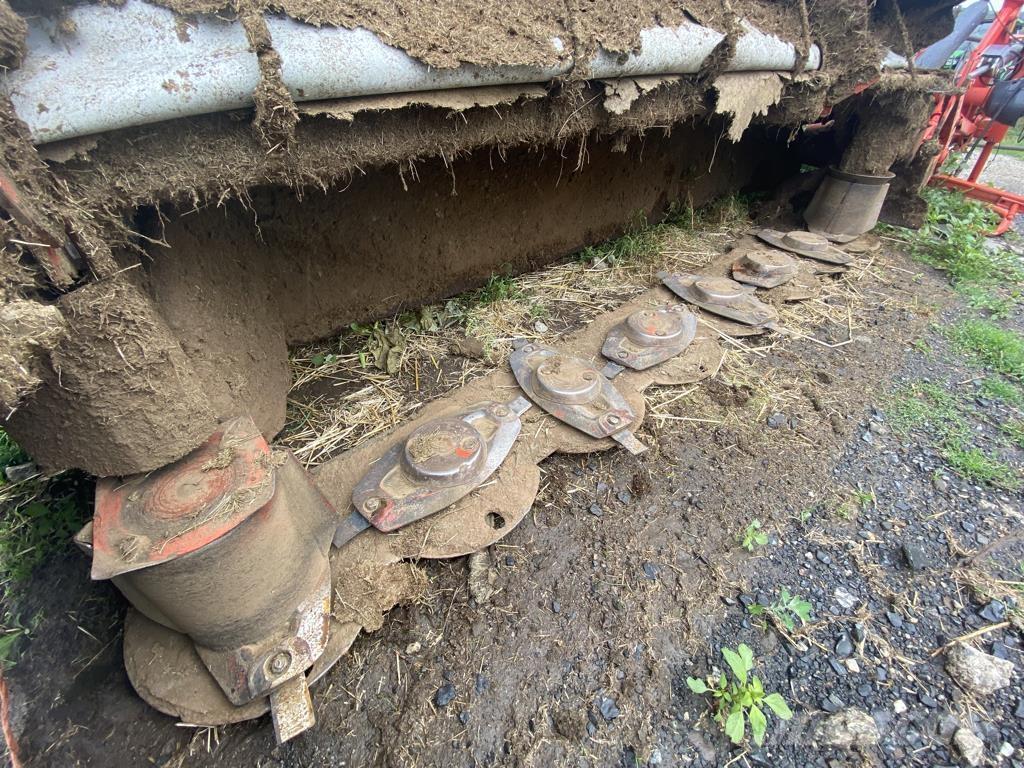 Kuhn GMD315FF 割草劑