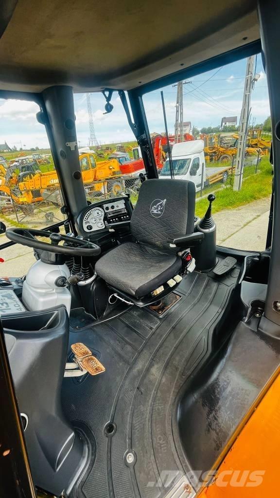 JCB 4 CX 反鏟裝載機