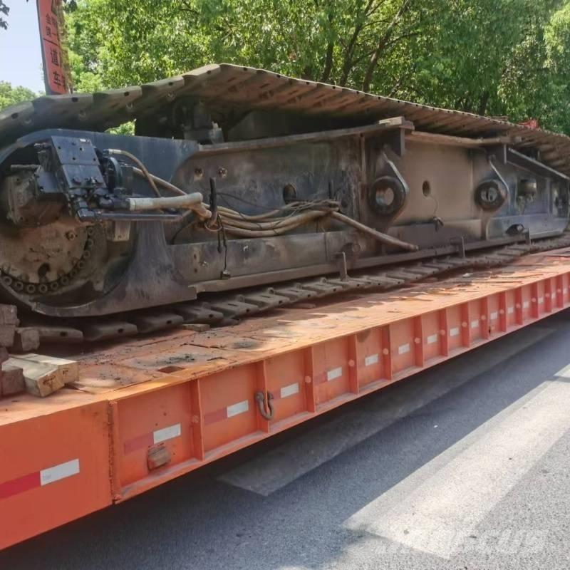 Demag CC 2800 履帶式起重機