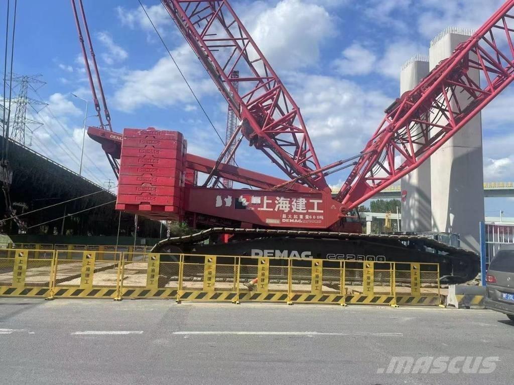 Demag CC 2800 履帶式起重機