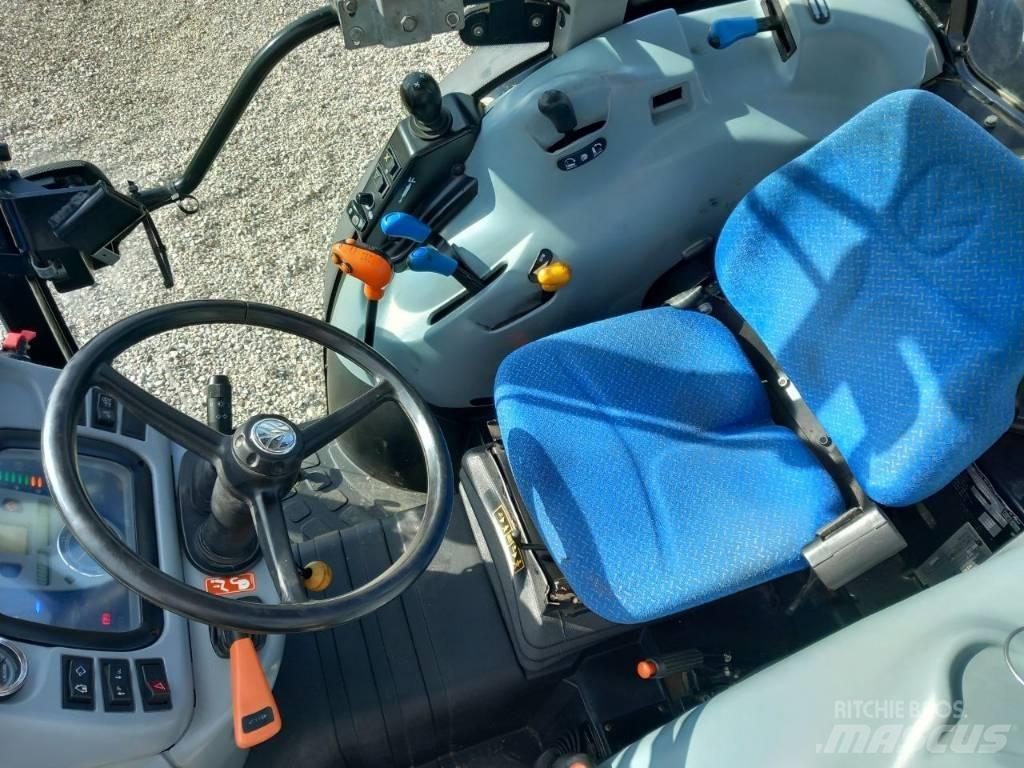 New Holland T 4.105 曳引機
