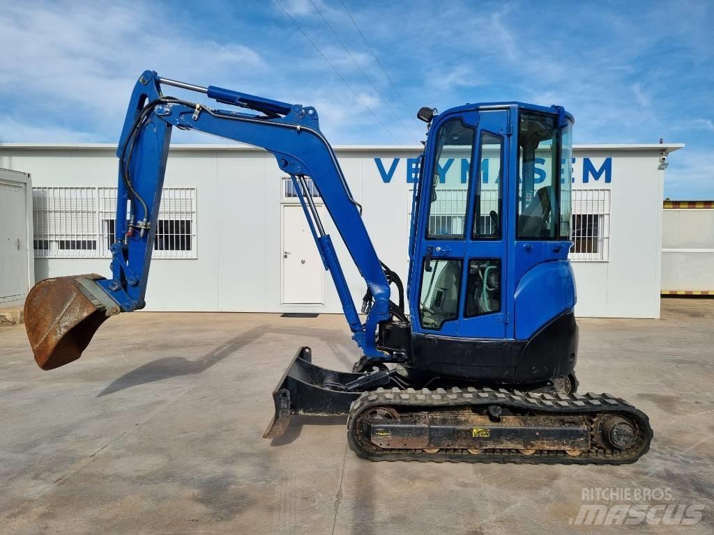 Yanmar Vio 35-3 小型挖土機/掘鑿機<7t(小型挖掘機)