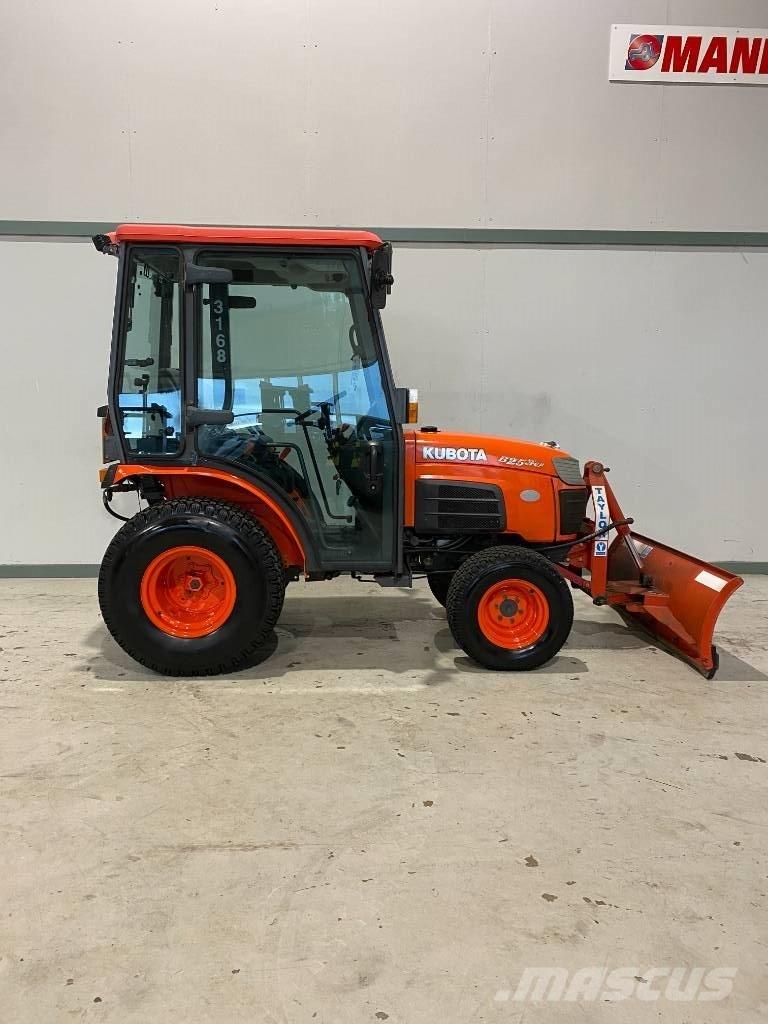 Kubota B2530 小型曳引機