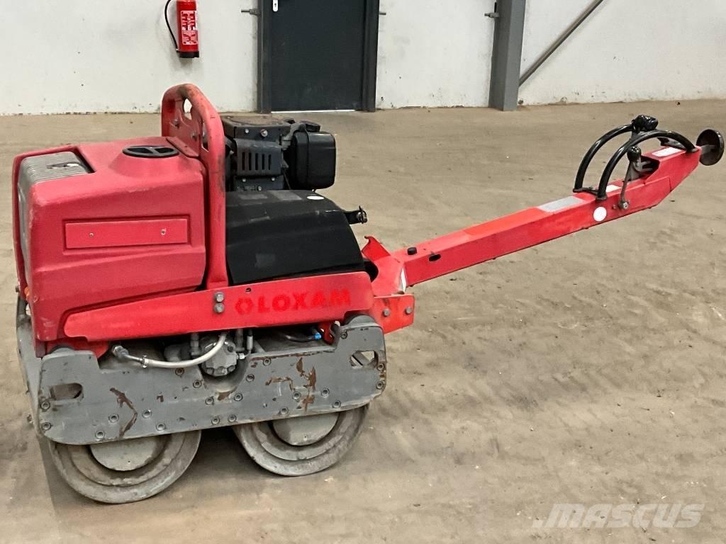 Ammann ARW 65 雙輪滾壓機