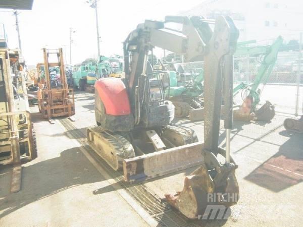 Komatsu PC30UU-3 小型挖土機/掘鑿機<7t(小型挖掘機)