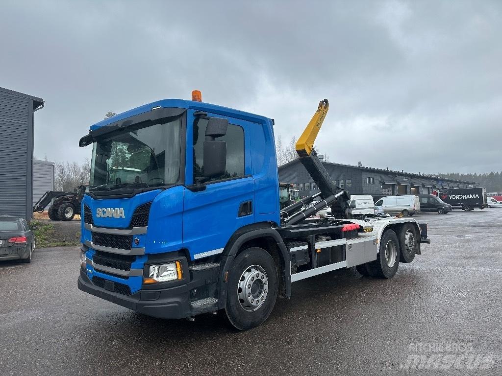 Scania P 360 吊鉤式起重車