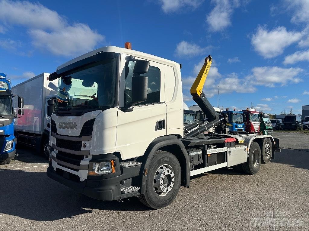 Scania P 360 吊鉤式起重車