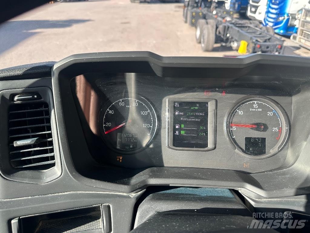 Scania P 360 吊鉤式起重車