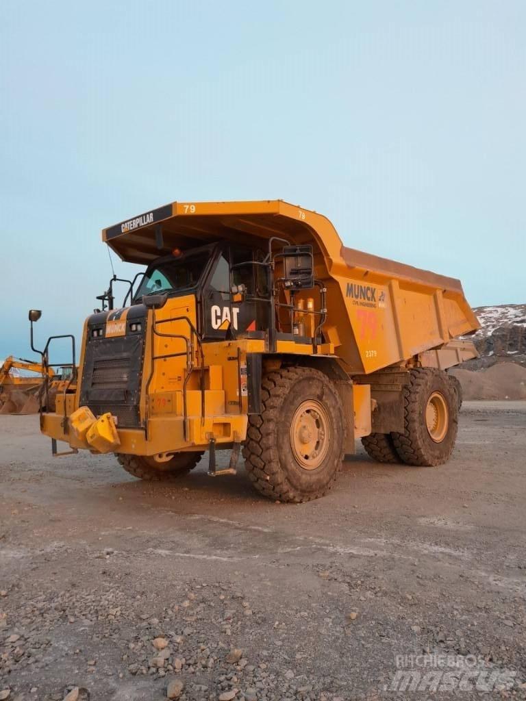 CAT 772G 側卸礦車